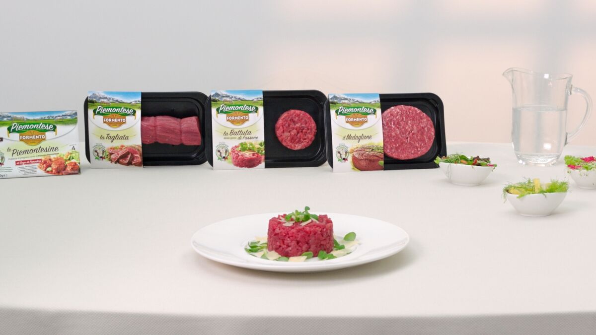 Prodotti Formento: battuta di Fassone, tagliata, medaglioni. Carne piemontese di alta qualità.