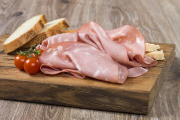 Mortadella Bologna Igp: nel primo semestre crescono produzione e vendite