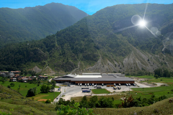 Acqua Sant’Anna leader su Amazon con l’AI