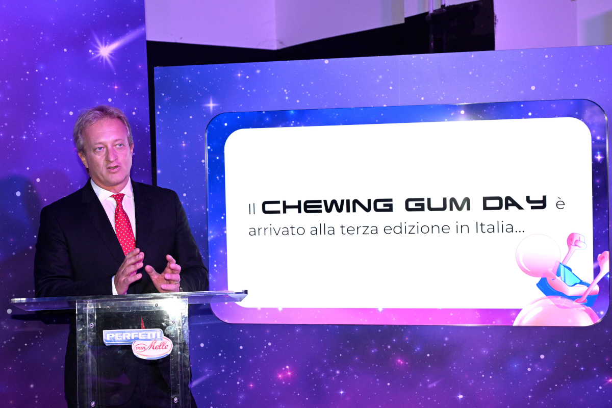 chewing gum day