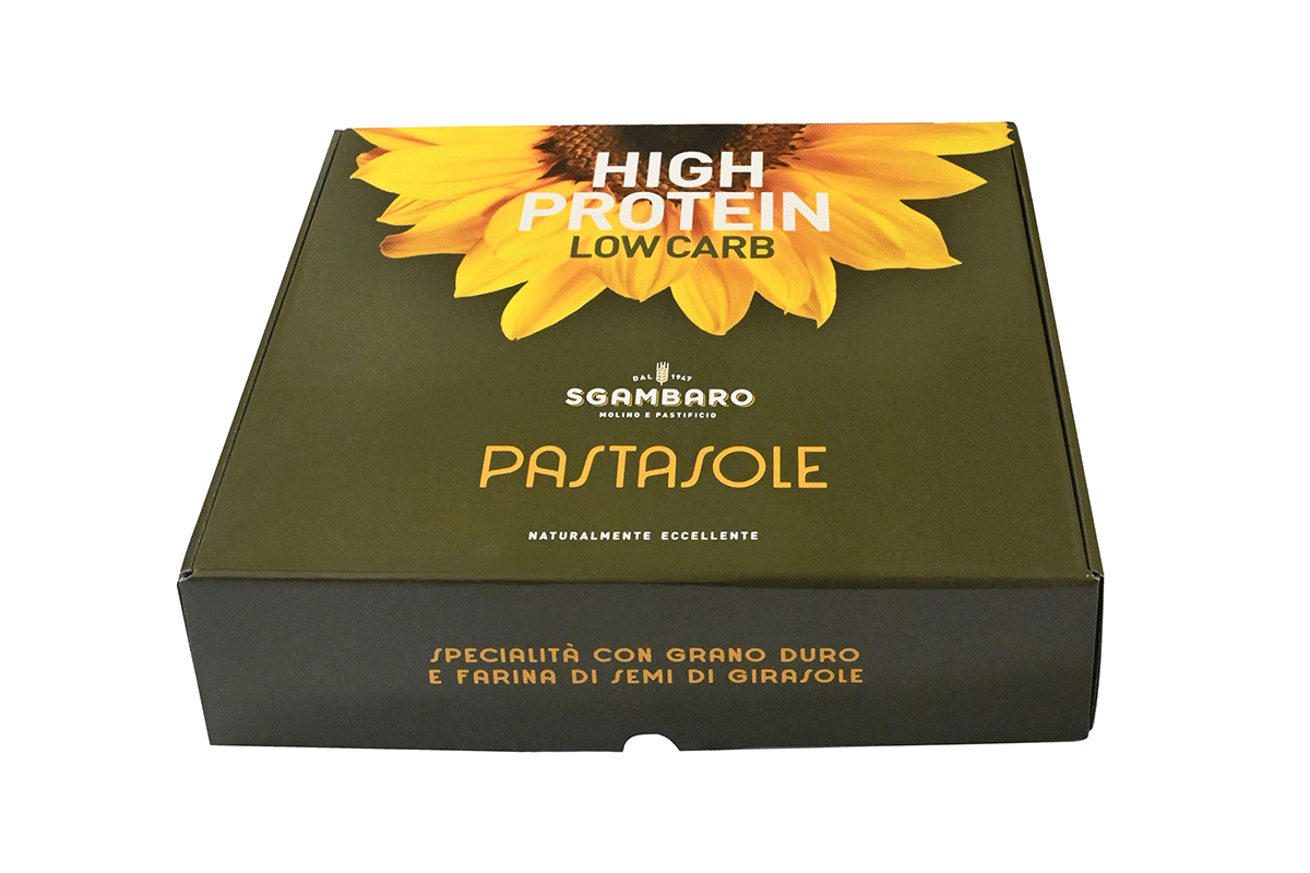 Confezione Pasta Sgambaro Pastasole: pasta proteica con farina di semi di girasole. Grano duro, basso contenuto di carboidrati.