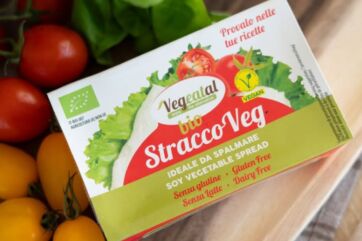 Vegeatal Stracco Veg: alternativa vegetale spalmabile bio, senza glutine e lattosio. Probios Ventures investe.