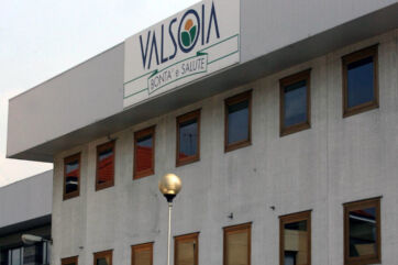 Sede Valsoia: azienda salutistica bio vegana plant based. Nuovo Kefir Valsoia.