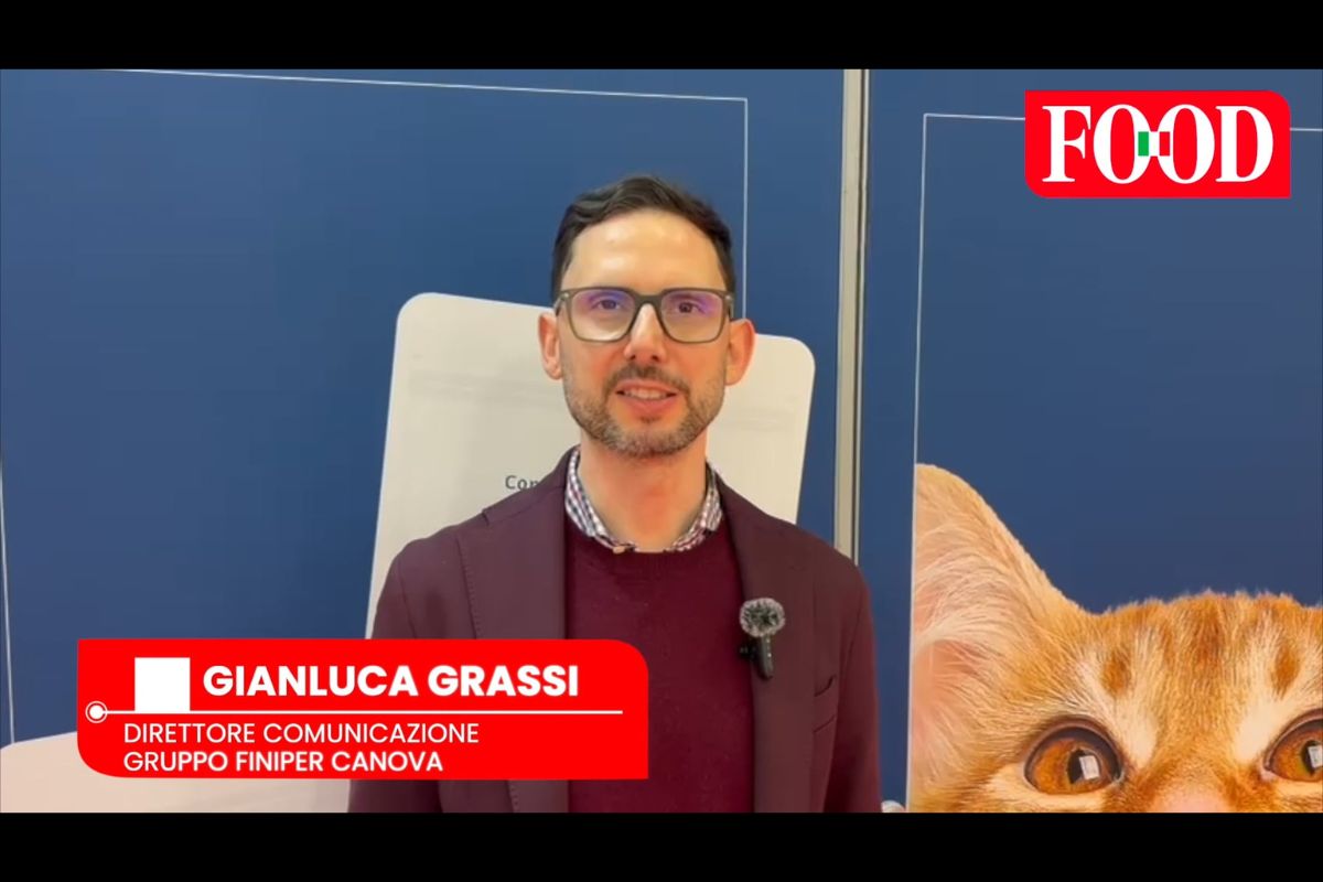 Gianluca Grassi (Finiper Canova) e gatto. MDD, benessere e petfood.