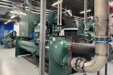 Impianto aerospaziale Morato Group. Tecnologia NASA per alimentazione, consumi ridotti. Macchinari industriali.