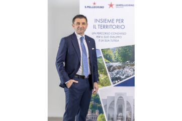Michel Beneventi, AD Sanpellegrino, in posa. Insieme per il territorio, sviluppo e tutela. Acqua San Pellegrino, impegno sociale.