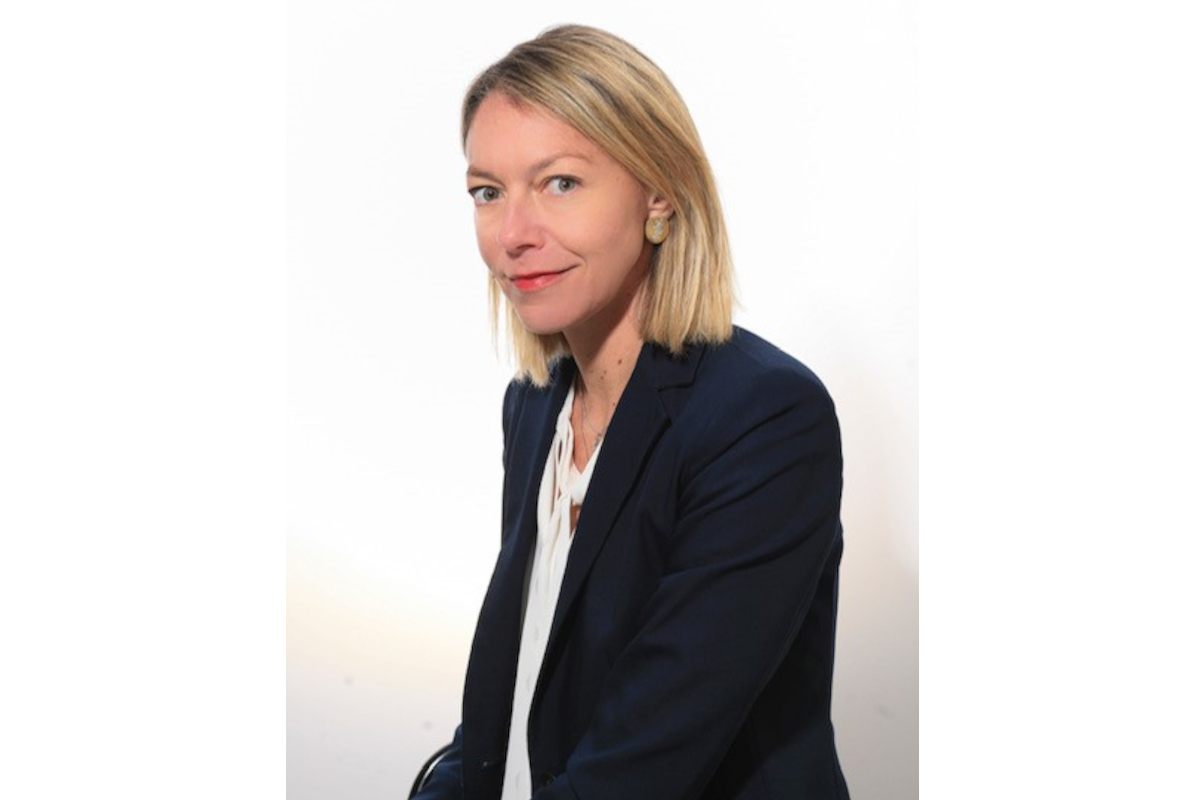 Ritratto di Francesca Bodo, Landini Giuntini, professionista in giacca blu e camicia bianca.