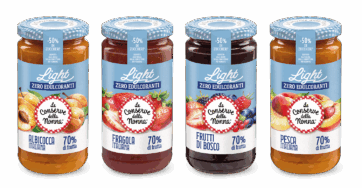 Quattro confetture light Le Conserve della Nonna: albicocca, fragola, frutti di bosco, pesca.