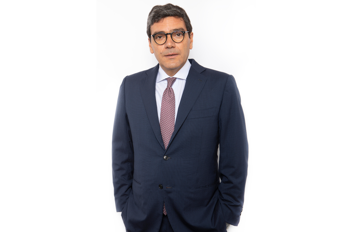 Nicola Riello, Equipe del Casale. Manager italiano nel settore snack dolci e salati.