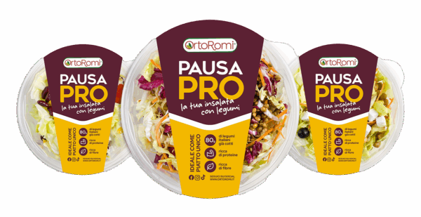 Insalata Pausa Pro OrtoRomi: mix di legumi, verdure fresche e proteine. Ideale per un pasto sano e veloce.