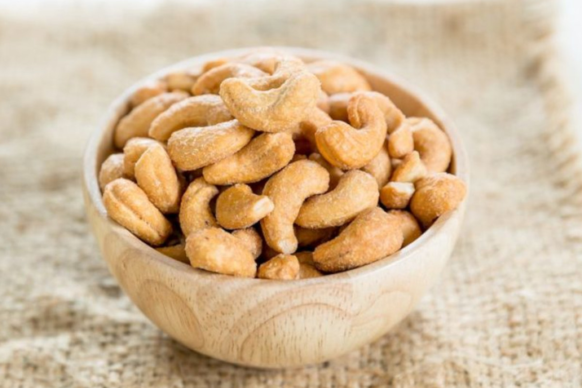 Anacardi in ciotola di legno. Super ingredienti, snack salutare - Osservatorio GS1 Italy