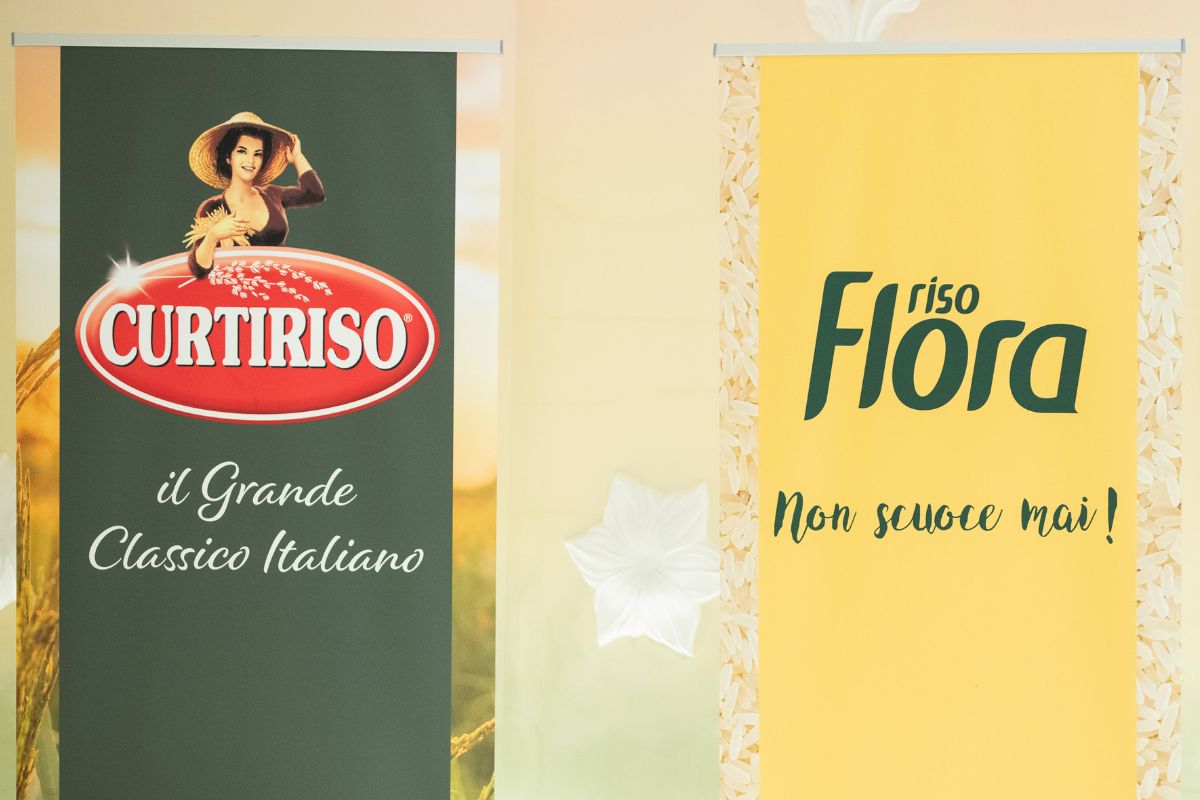 Stand di riso Curti e Flora. Marchi storici di riso italiano, qualità e tradizione.