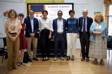 Relatori all'evento Fondazione Conad ETS per la presentazione dei risultati del progetto La parola ai giovani.