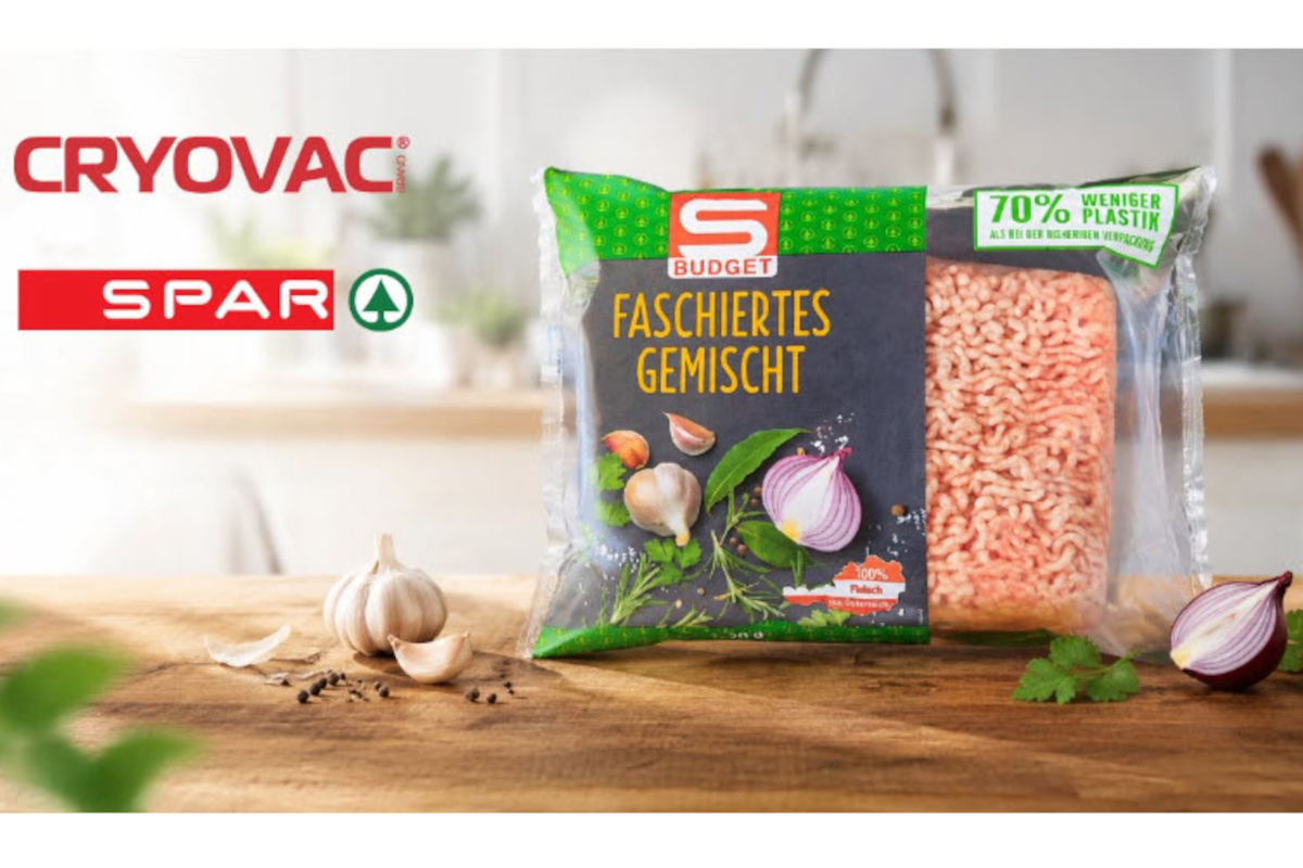 Confezione di carne macinata Spar S-Budget con packaging sostenibile Cryovac: -70% di plastica per un minor impatto.