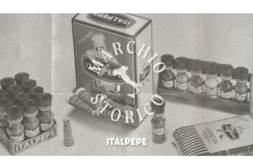 Logo Marchio Storico di interesse nazionale su confezioni vintage di spezie Italpepe in bianco e nero.