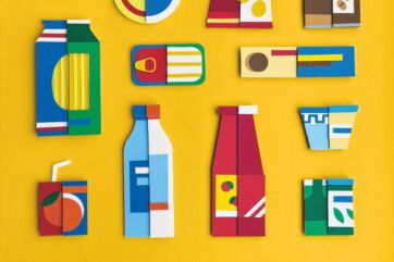 Collage di carta colorata che rappresenta confezioni di prodotti private label su sfondo giallo brillante.