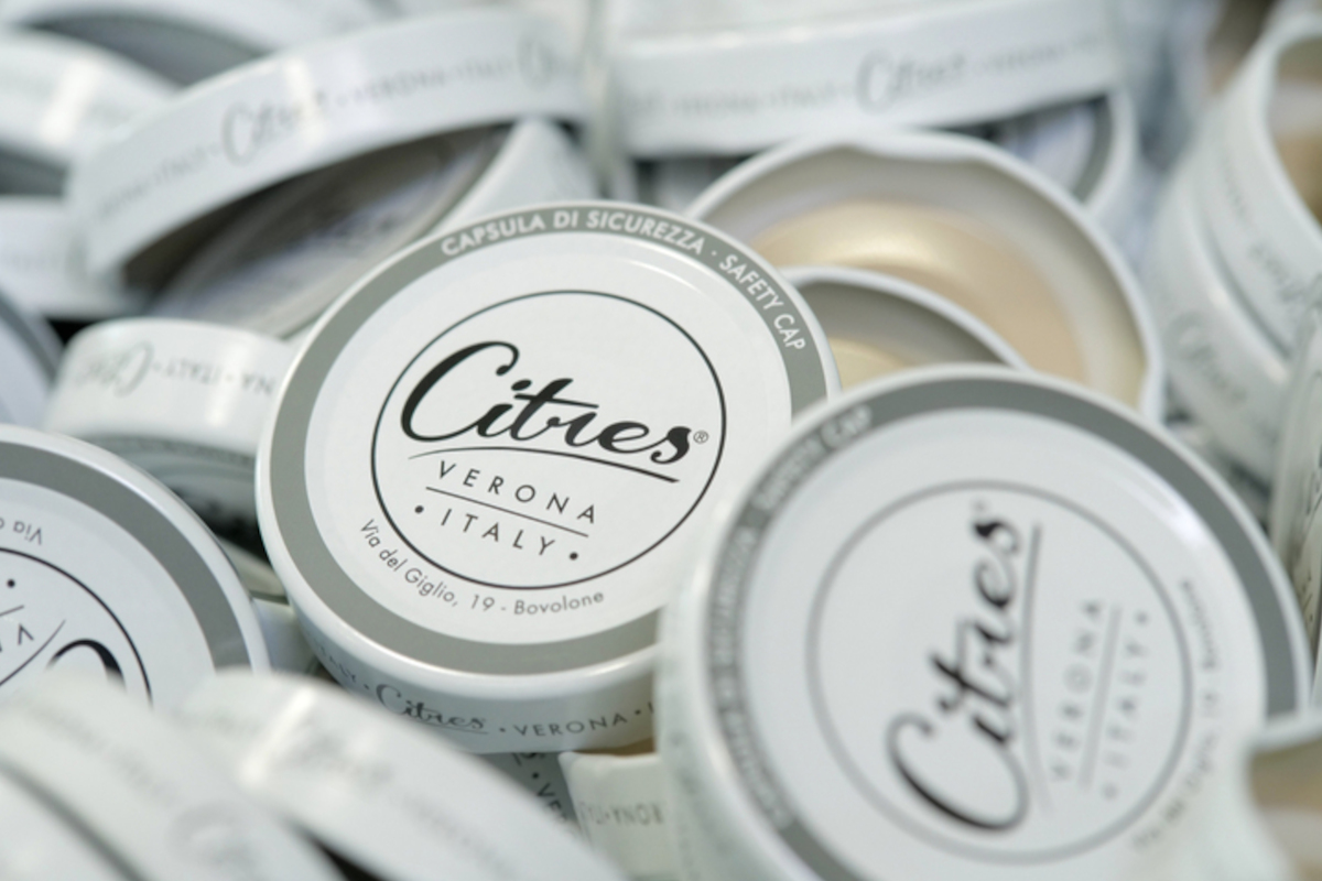 Capsule Citres Verona Italy in primo piano: dettagli del brand dopo l'acquisizione di maggioranza da Green Harvest.