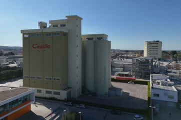 Stabilimento Molino Casillo ad Altograno: silos e impianti del polo agroalimentare per innovazione ed export
