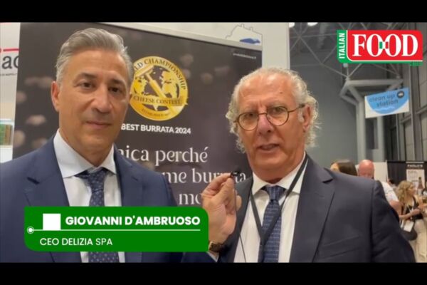 Giovanni D'Ambruoso, CEO Delizia Spa, at the Italian Food Awards USA 2025. Best Burrata 2024 award.