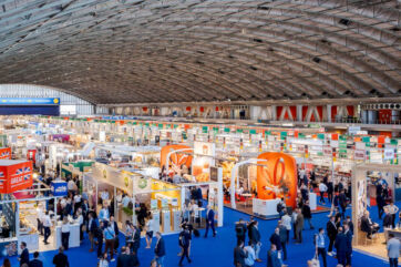 PLMA 2025 in Amsterdam. Overview of the private label trade show floor, crowded with exhibitors and attendees.