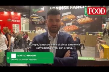 Pinsami at TuttoFood: Italian frozen pizza, pinsa varieties (Carbonara, Diavola), and Matteo Manzini, Export Manager.