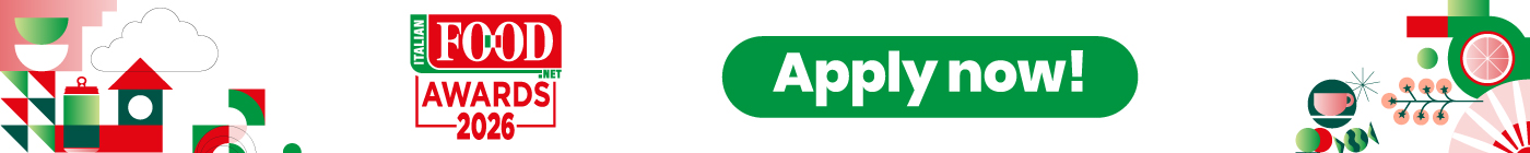 Italian Food Awards 2026 leaderboard banner featuring a green Apply Now button for SIAL 2026 contest candidatures.
