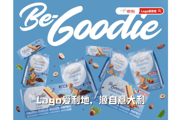 Lago Be-Goodie sugar-free wafer packaging OOH ad in China, showcasing international brand expansion.