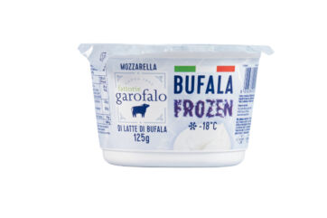 Fattorie Garofalo frozen buffalo mozzarella 125g tub, Italian dairy product packaging