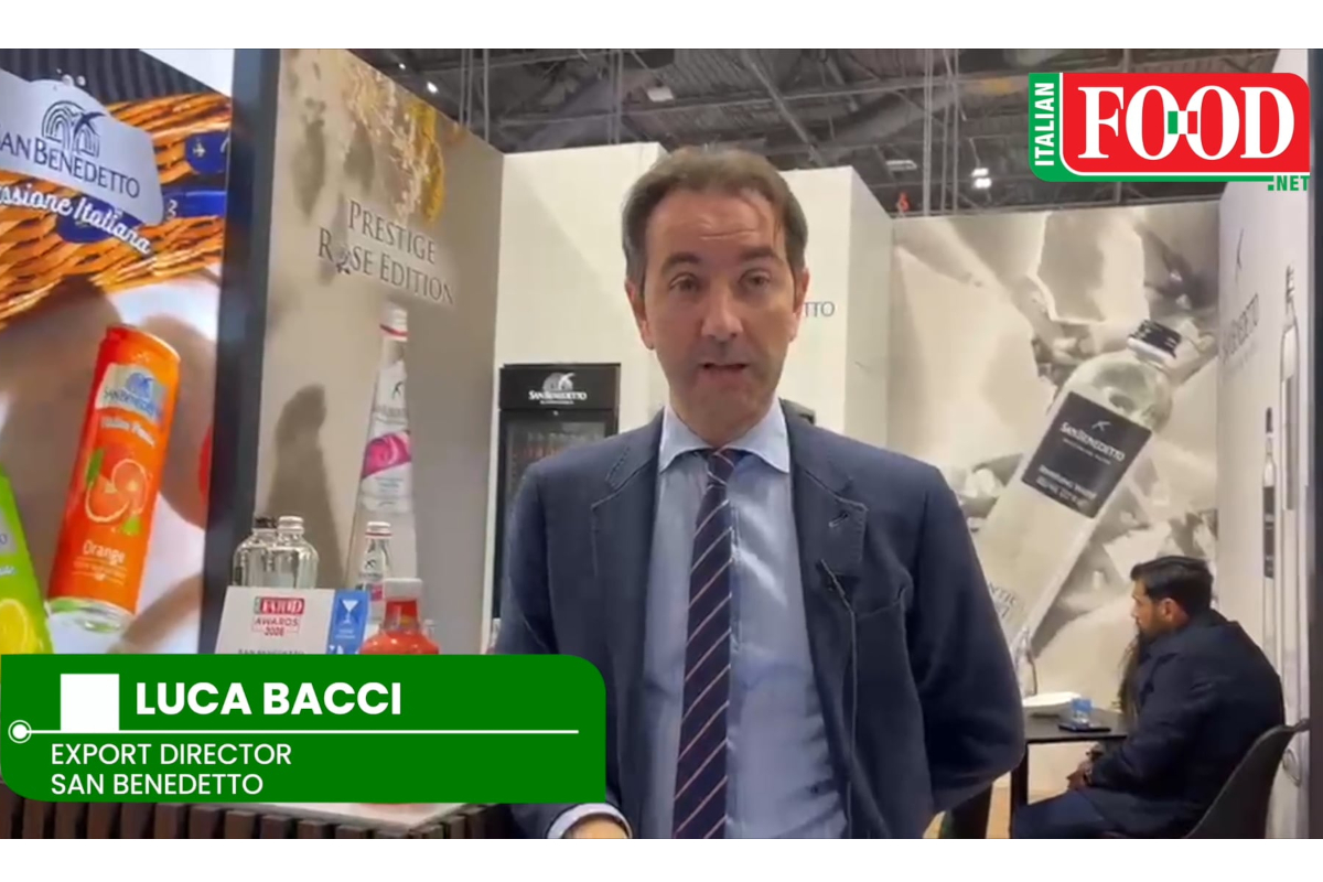 Luca Bacci, Export Director of San Benedetto, at SIAL 2026 presenting the fruit-infused ready-to-drink tea range.