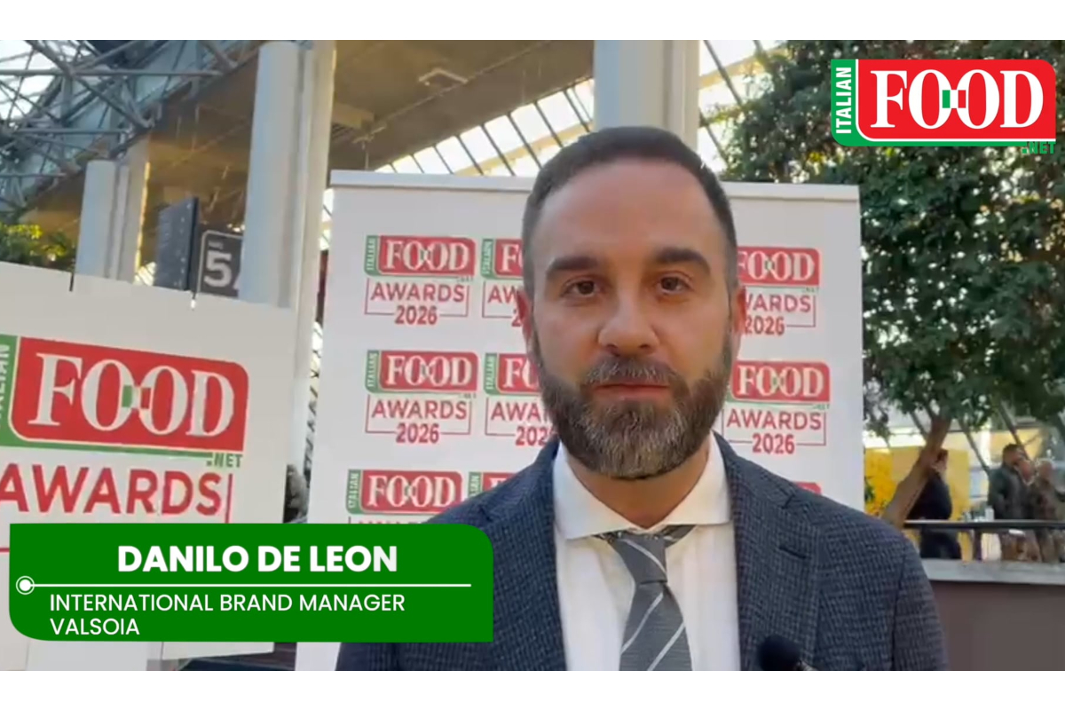 Danilo De Leon, Valsoia International Brand Manager, at SIAL Paris 2026 Food Awards for plant-based gelato.