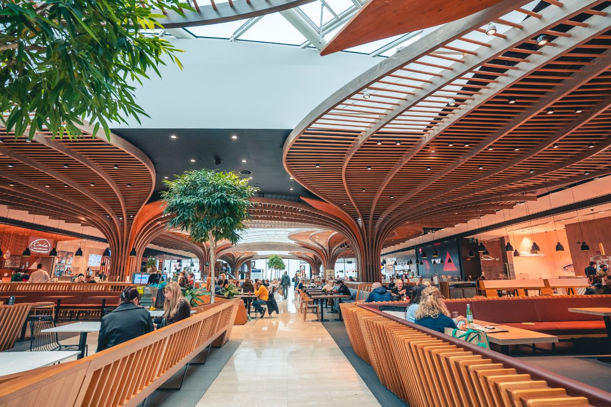 oriocenter food court