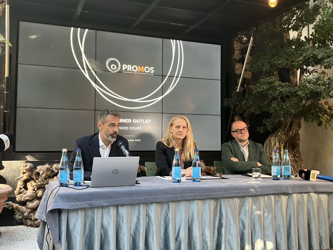 Inaugurazione food court Brenner Outlet: relatori presentano il progetto. Nuovo spazio ristorazione.