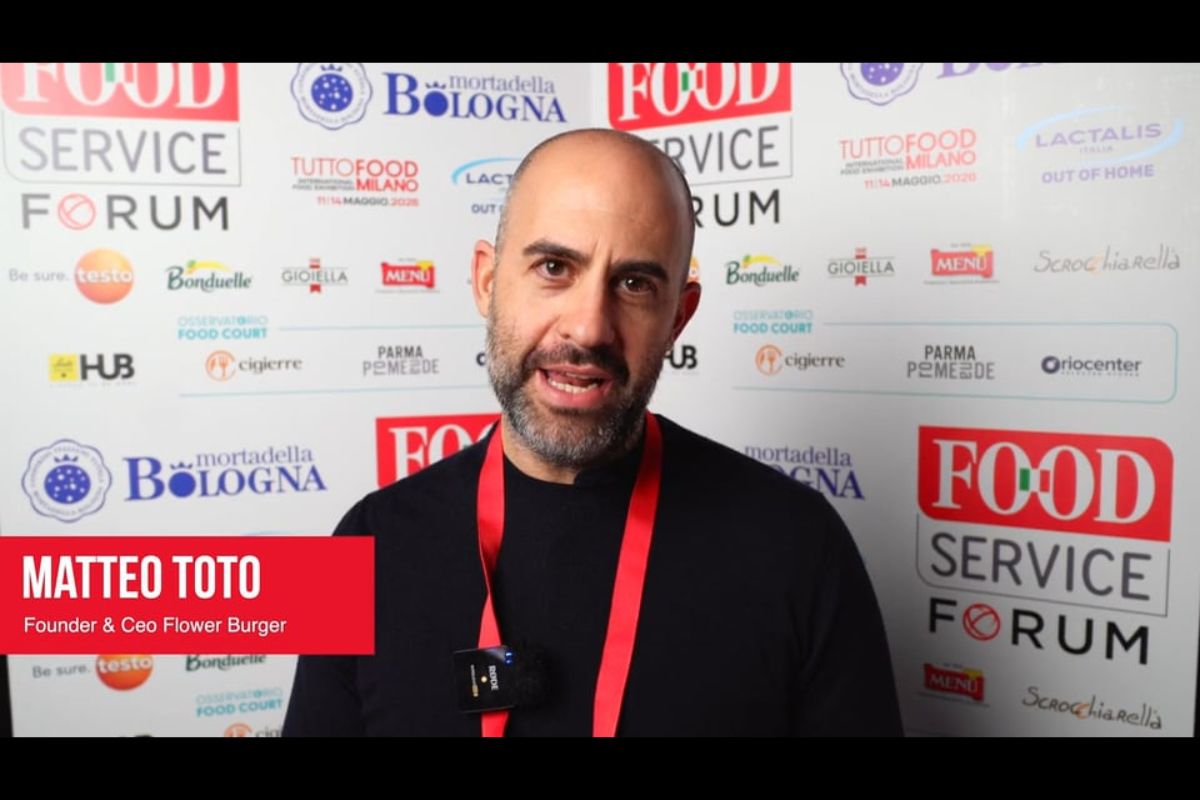 Matteo Toto, CEO Flower Burger, al Food Service Forum 2025. Rete Flower Burger in espansione.