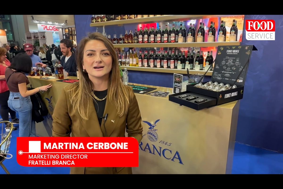 Martina Cerbone, Fratelli Branca. Fernet-Branca e liquori italiani. Stand Fratelli Branca.