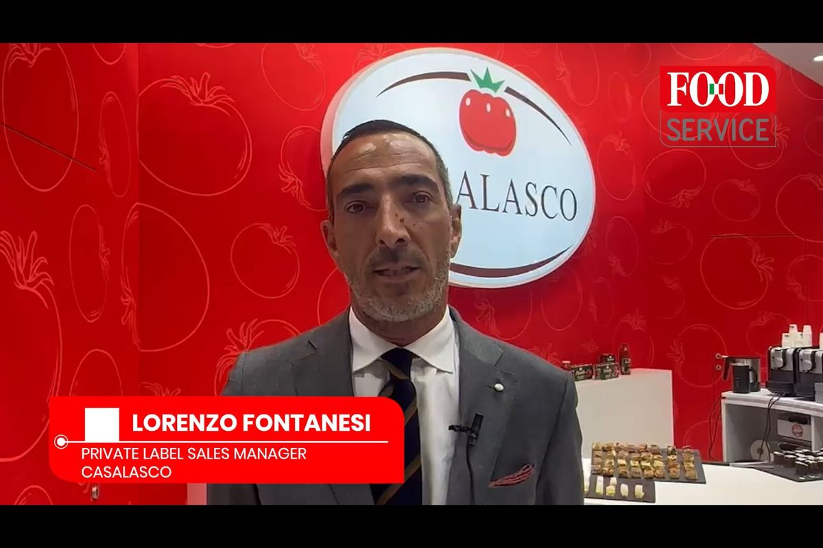 Lorenzo Fontanesi di Casalasco a Tuttofood. Novità pesto e pomodoro.