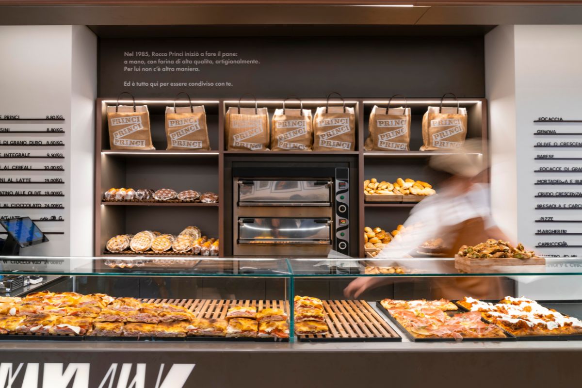 Princi arriva in Stazione Centrale a Milano