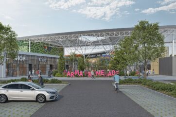 Rendering dell'ingresso del centro commerciale Parma Promenade con insegna rosa, negozi e visitatori all'aperto.