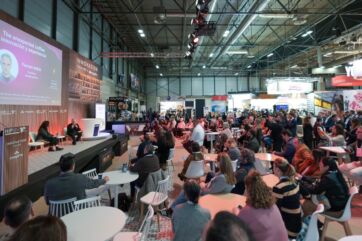 HIP 2026, forum di tendenze e innovazione Ho.Re.Ca: relatori sul palco e pubblico in fiera