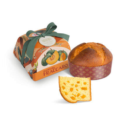 Panettone zucca Fraccaro per Halloween. Confezione regalo e fetta di panettone artigianale.