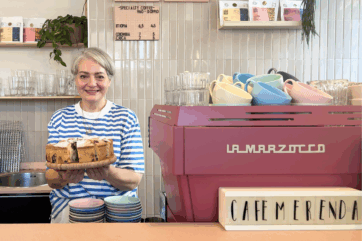 Chiara Caruso al Café Merenda. Torta fatta in casa e caffè specialty.