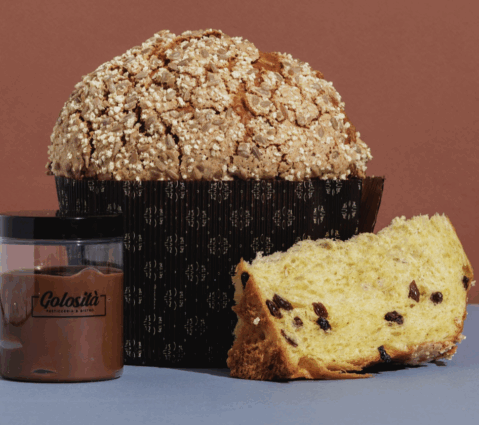 Collezione Natale 2025: Panettone artigianale con crema spalmabile. Lievitati d'autore per le feste.