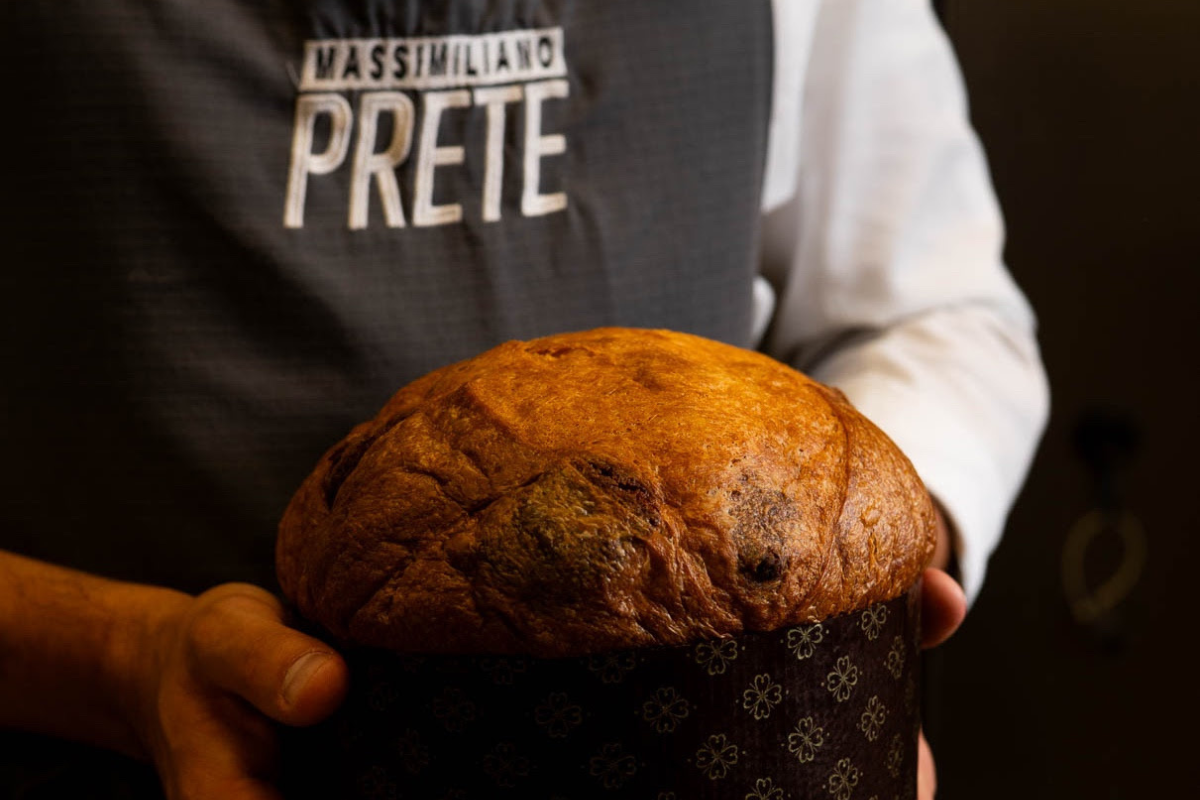Panettone artigianale di Massimiliano Prete. Dolce natalizio, lievitato naturalmente.