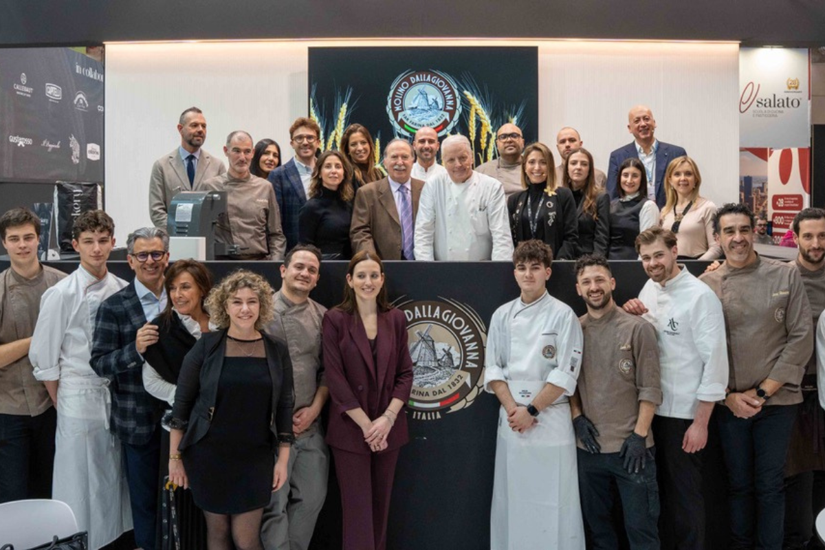 Team Molino Dallagiovanna al SIGEP. Farina e arte bianca italiana.