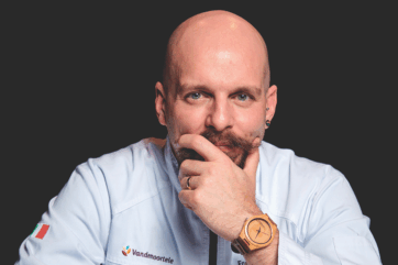 Ritratto di Francesco Bertuzzi, chef Vandemoortele. Cucina moderna e ritorno ai classici.