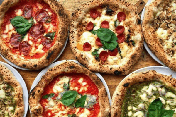 Pizze artigianali al Campionato della Pizza di Parma. Specialità con Agugiaro & Figna.