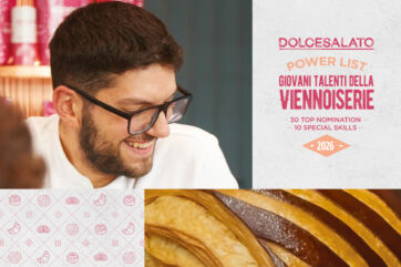 Alessandro Ascione sorridente in un ritratto per la Power List Dolcesalato dedicata ai talenti della viennoiserie 2026.
