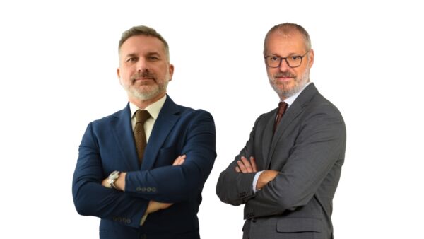 Piccinini e Da Re, fondatori di Socopet Group, azienda italiana leader nel settore del packaging, in posa professionale.