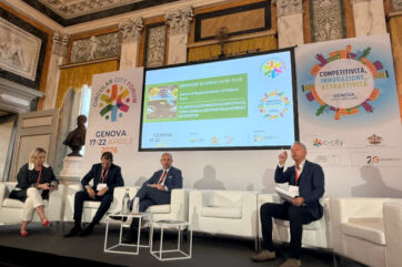 Panel Sogegross al Circular City Forum 2026. Evento sostenibilità e innovazione a Genova. Relatori e logo forum.