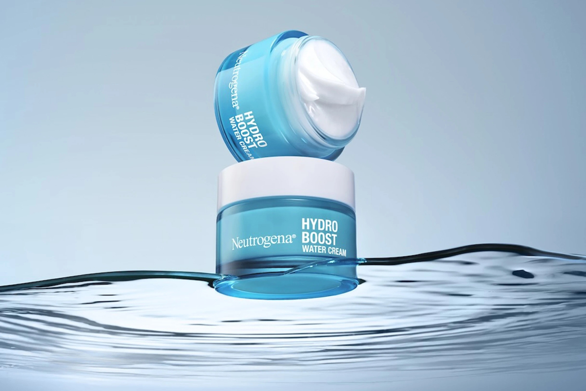 Kenvue Neutrogena Hydro Boost: crema viso idratante all'acido ialuronico per pelle secca e normale.