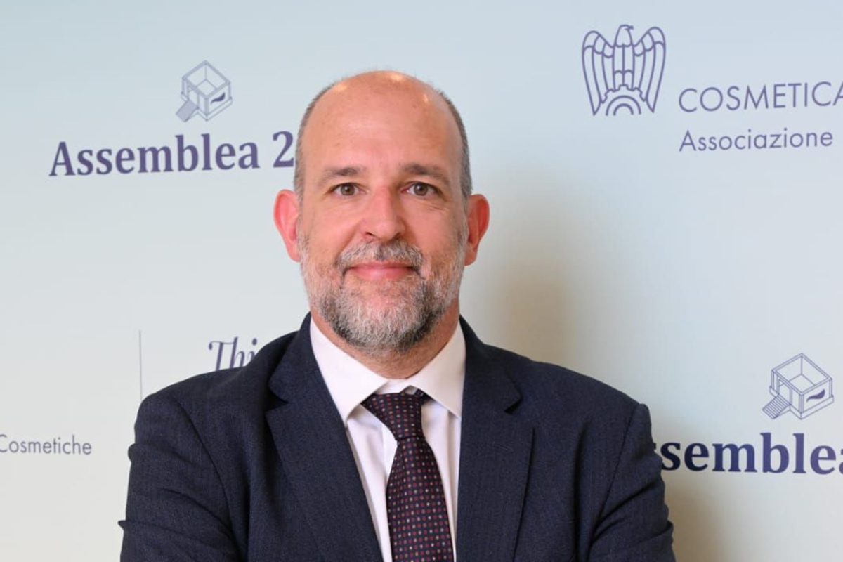 Benedetto Lavino, Presidente di Cosmetica Italia, durante l'assemblea annuale dell'associazione di categoria.